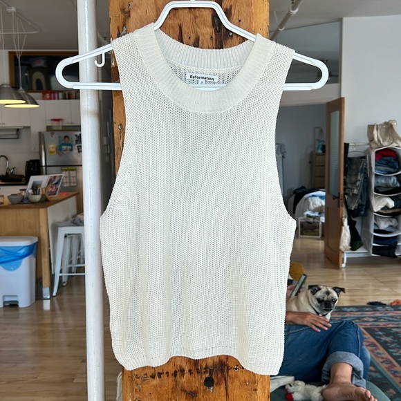 Reformation Tops - Reformation knit size small